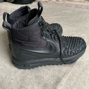 Nike Lunar Force 1 Duckboot Black Women’s size 9